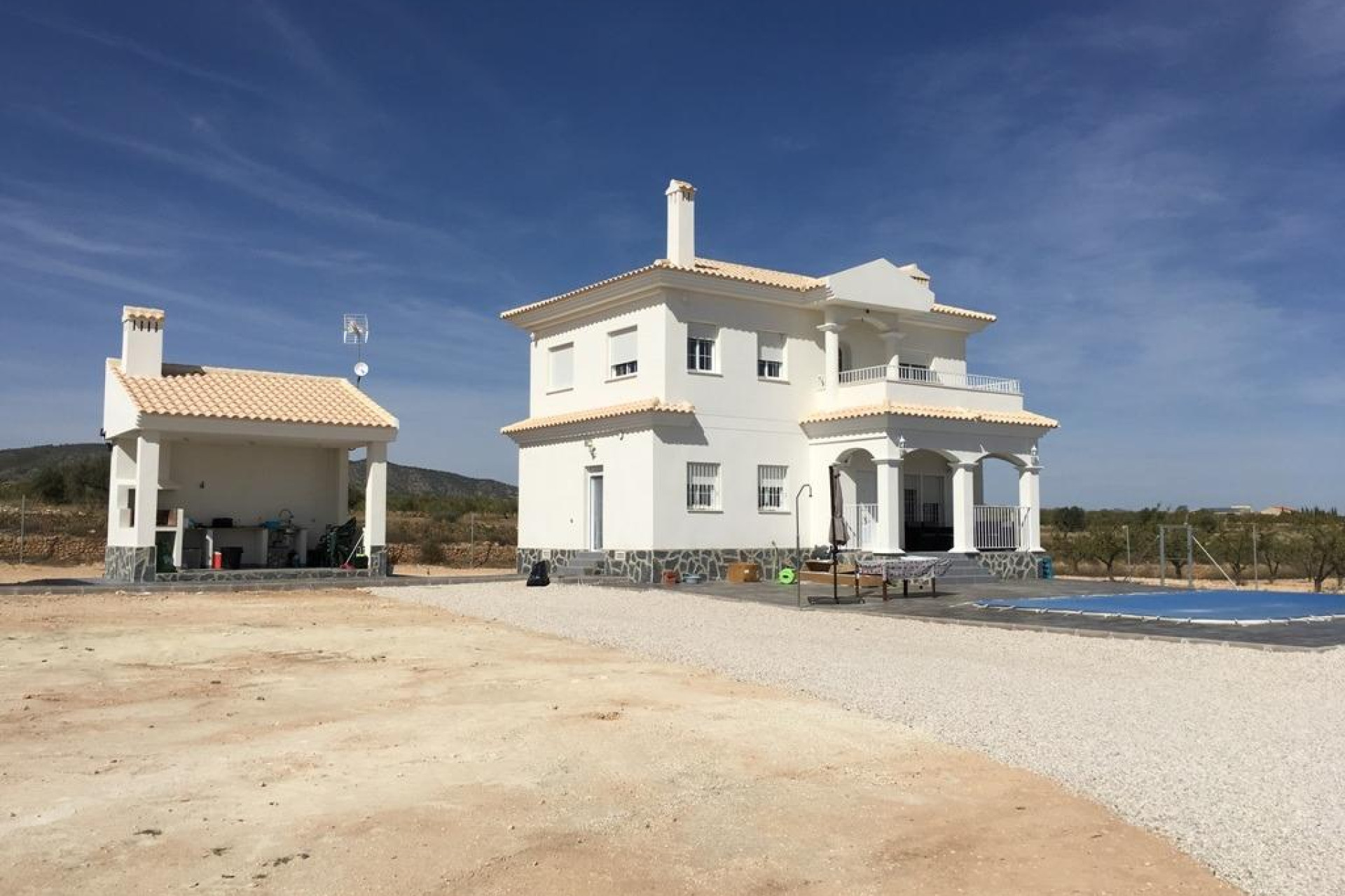 Obra nueva - Villa independiente - Pinoso - Camino Del Prado