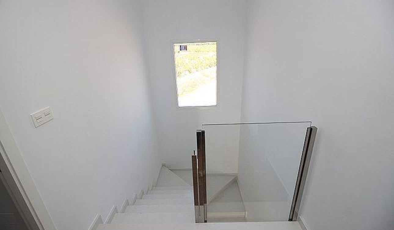 Obra nueva - Villa independiente - Pinoso - Camino Del Prado