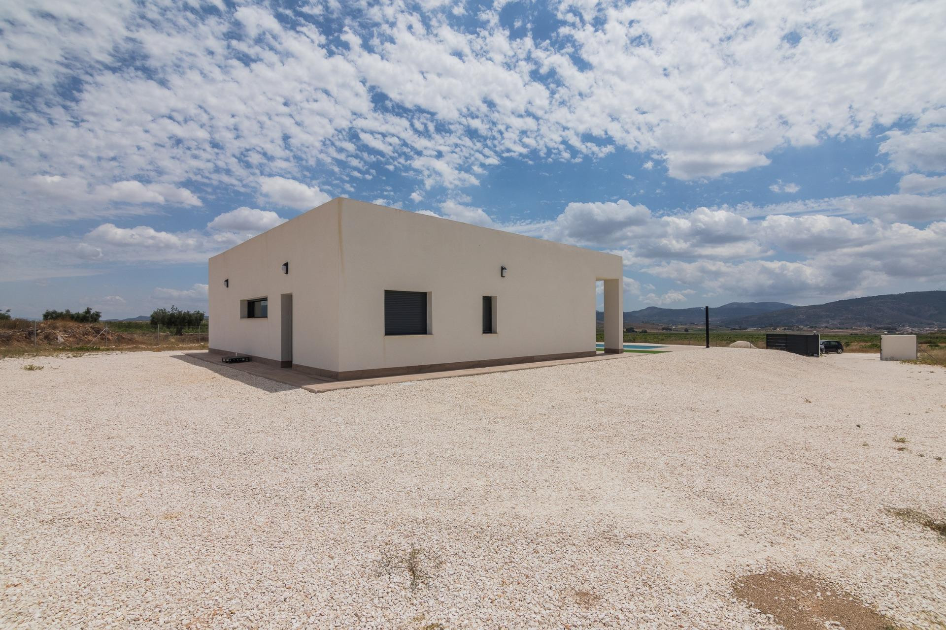 Obra nueva - Villa independiente - Pinoso - Campo