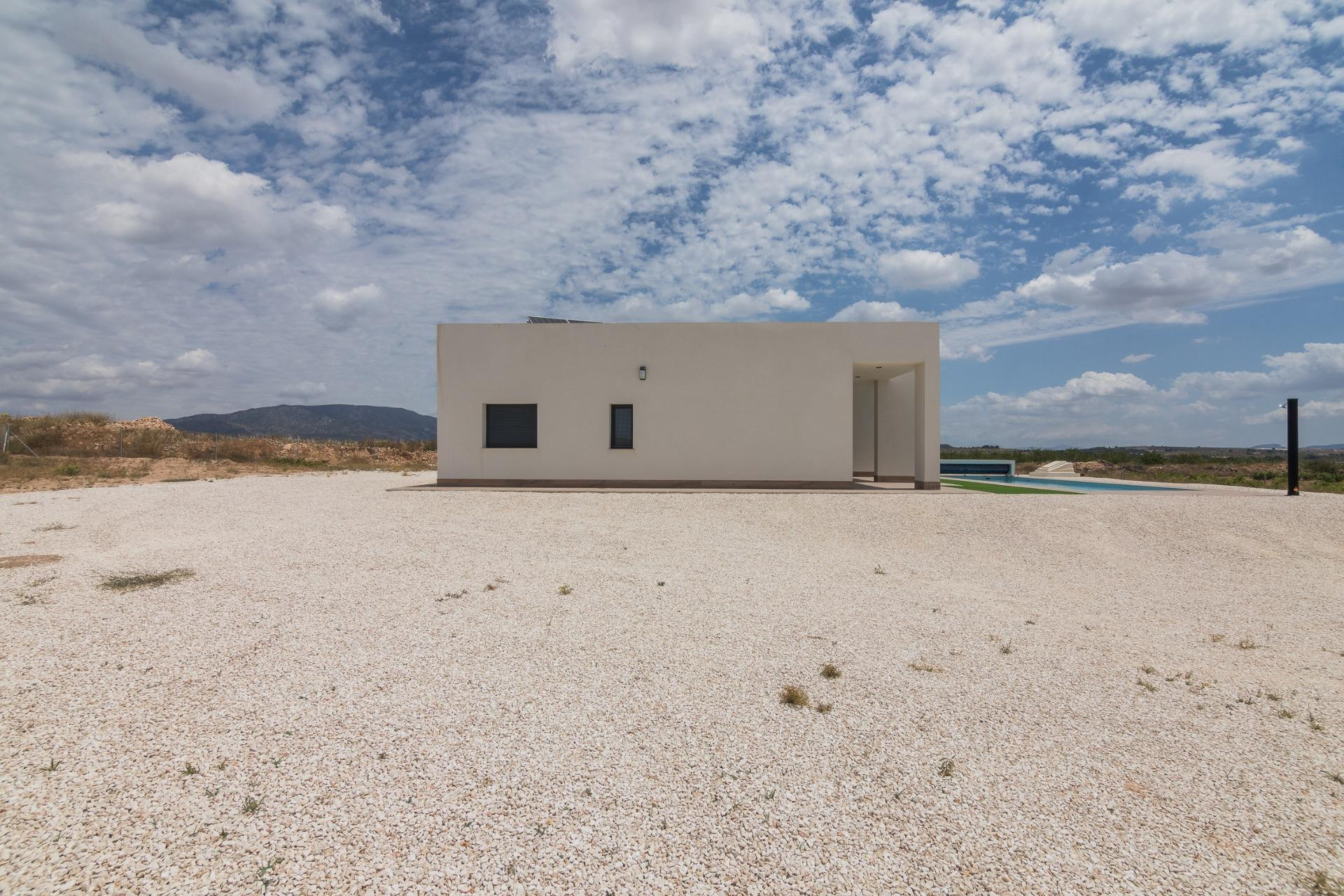 Obra nueva - Villa independiente - Pinoso - Campo