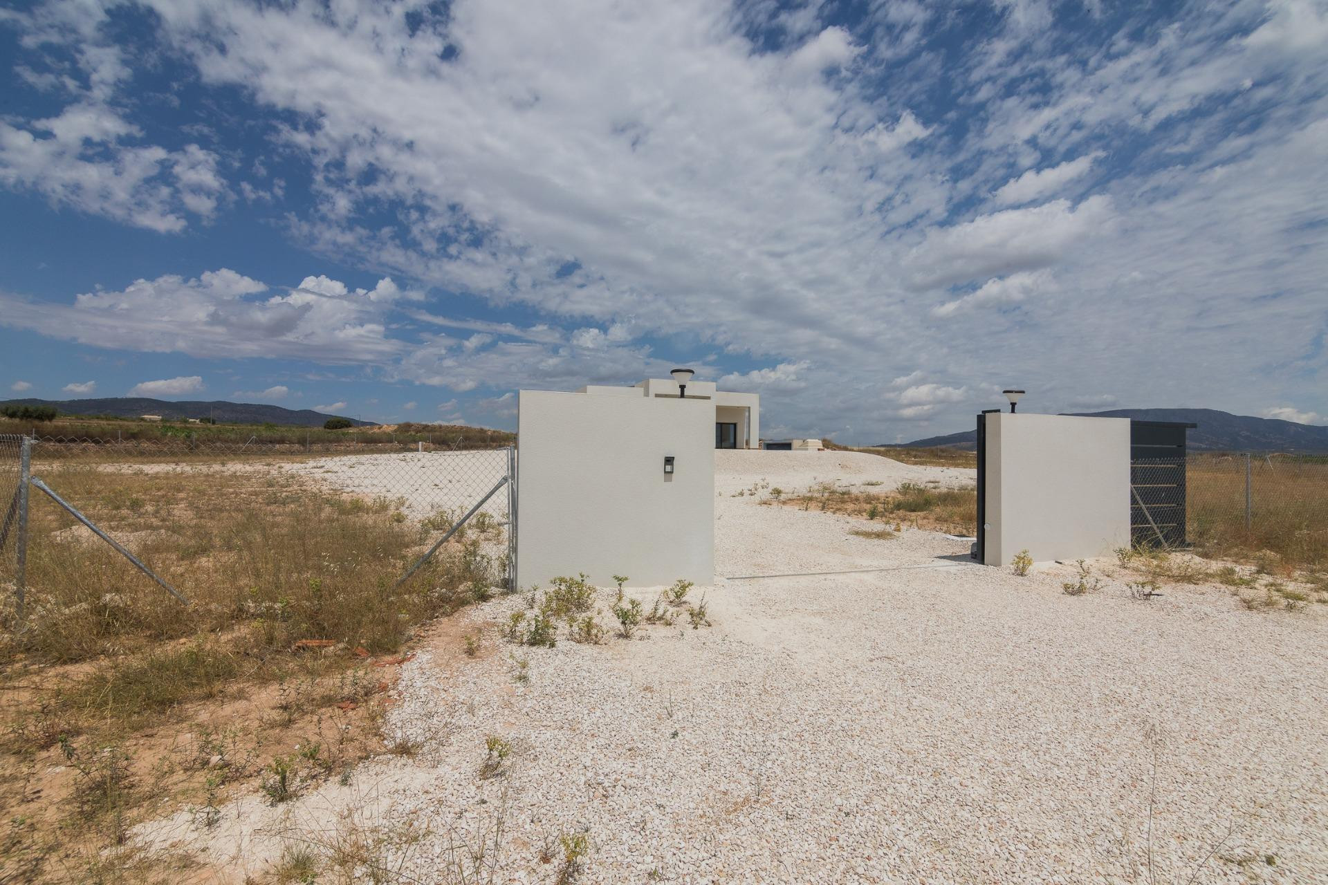 Obra nueva - Villa independiente - Pinoso - Campo