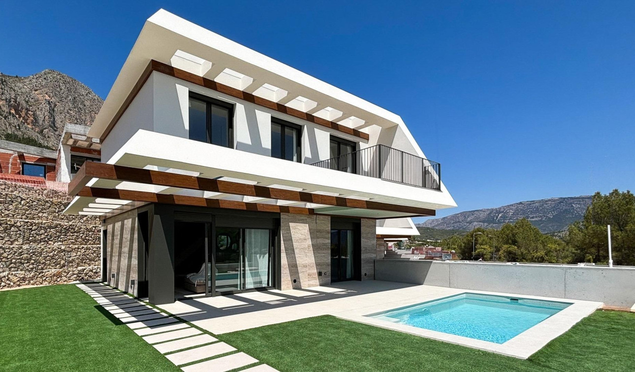 Obra nueva - Villa independiente - Polop - PAU 1