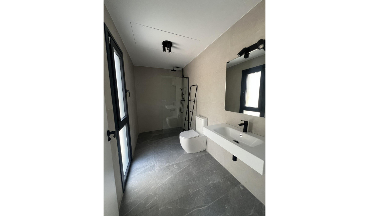 Obra nueva - Villa independiente - Polop - PAU1