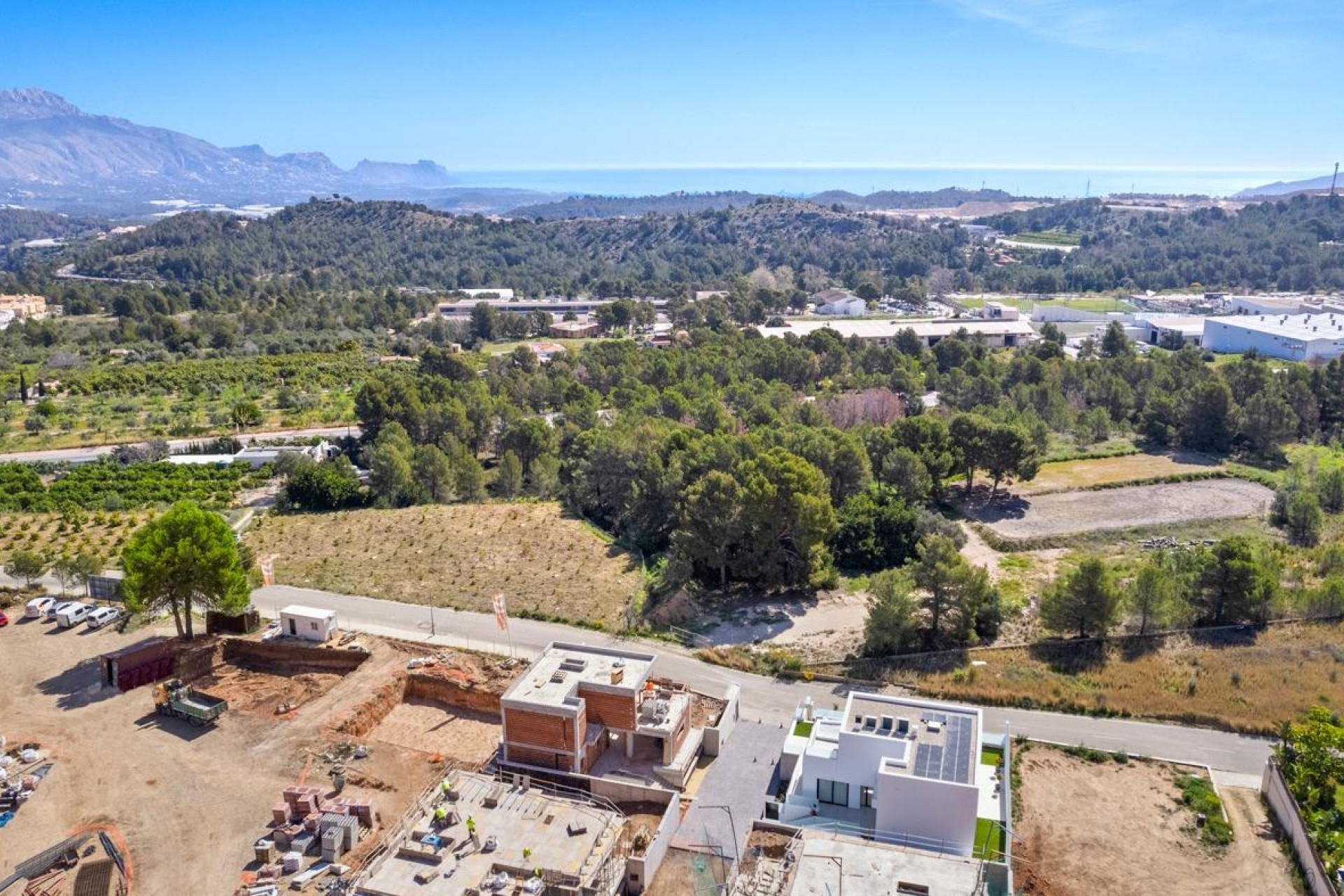 Obra nueva - Villa independiente - Polop - Urbanizaciones