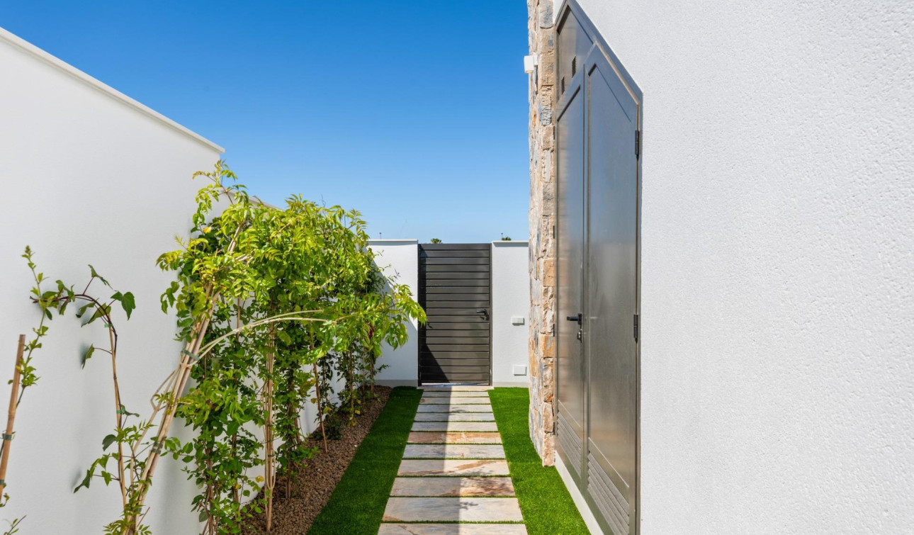 Obra nueva - Villa independiente - San Javier - Parque del doce