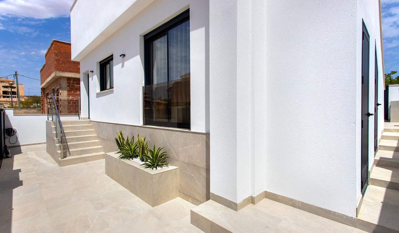 Obra nueva - Villa independiente - Sucina