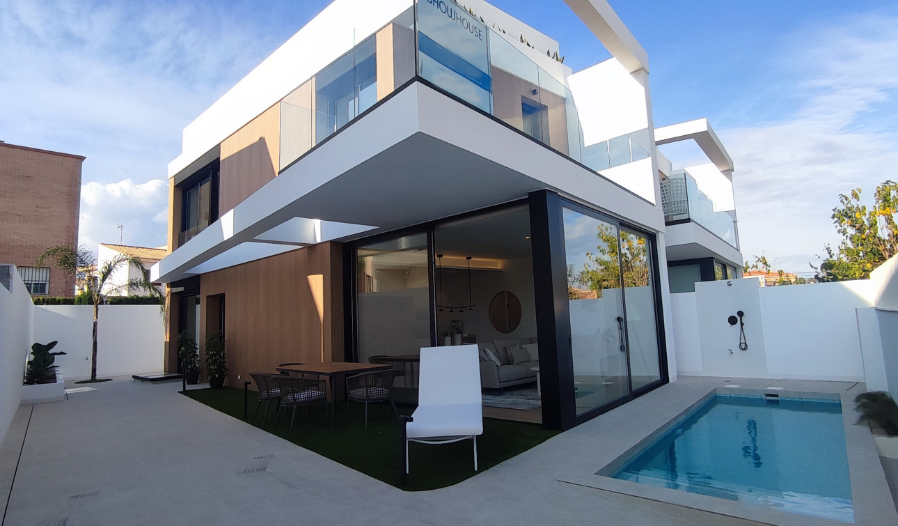 Obra nueva - Villa independiente - Torre de la Horadada - la torre de la horadada