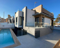 Obra nueva - Villa independiente - Torrevieja - La Mata