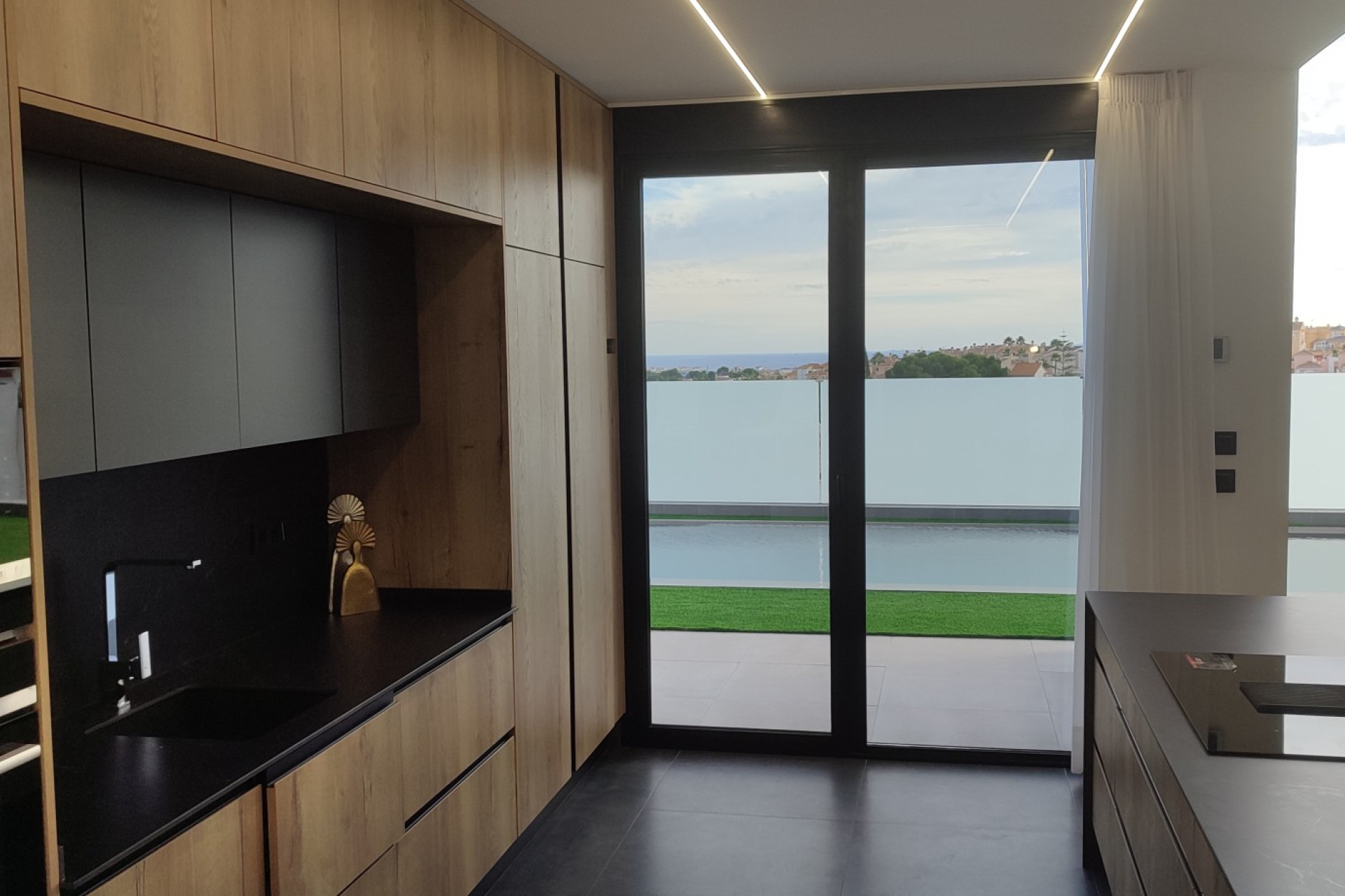 Obra nueva - Villa independiente - Torrevieja - Los Balcones - Los Altos del Edén