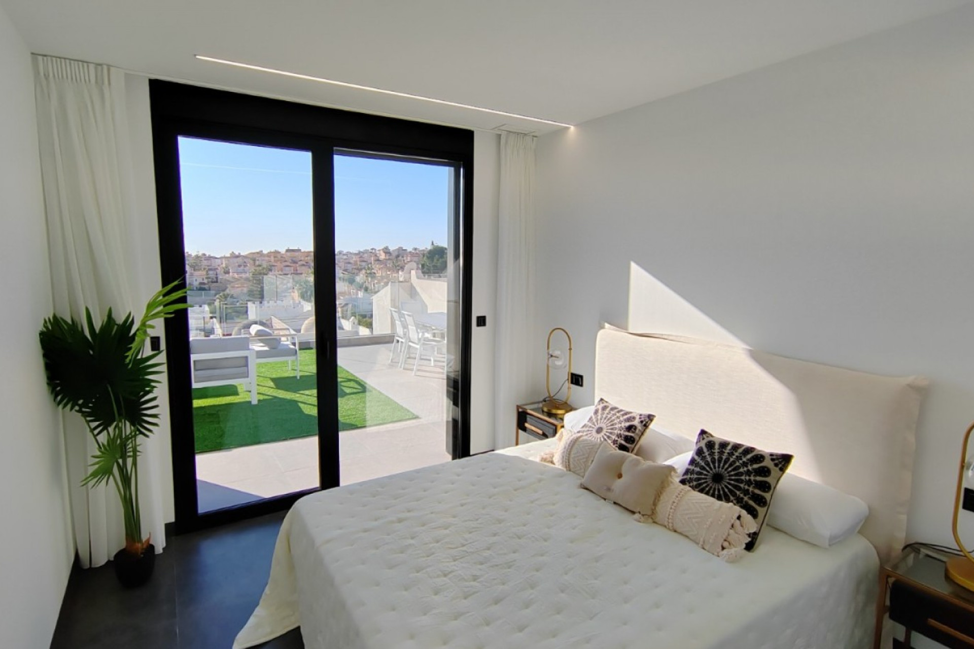 Obra nueva - Villa independiente - Torrevieja - Los Balcones - Los Altos del Edén