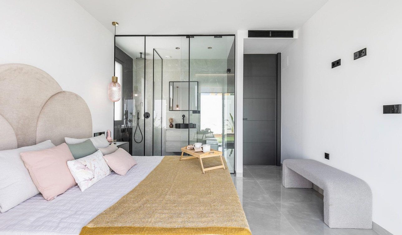 Obra nueva - Villa independiente - Torrevieja - Los Balcones