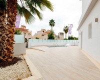 Obra nueva - Villa independiente - Torrevieja - Torretas