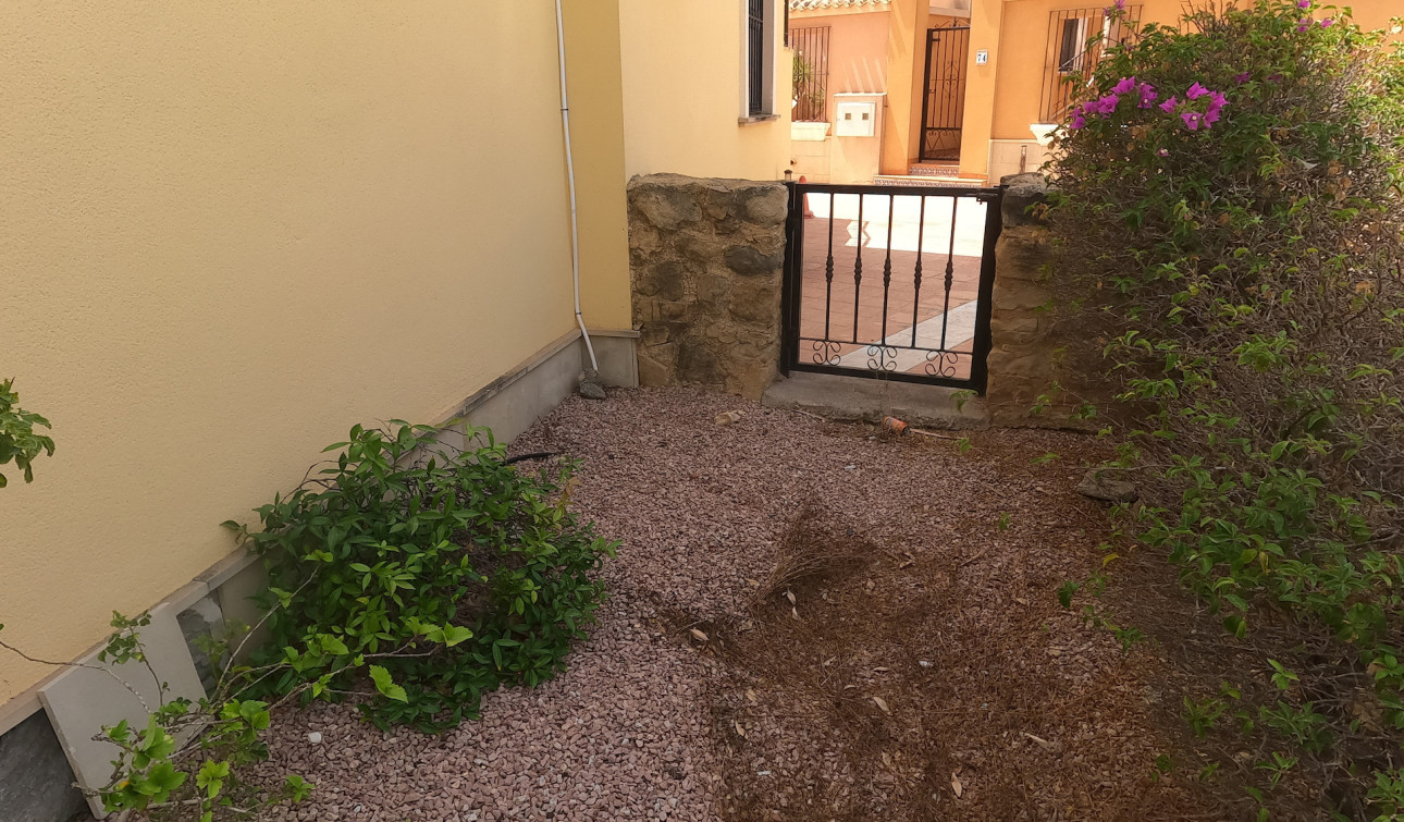 Resale - Apartment / Flat - Algorfa - La Finca Golf