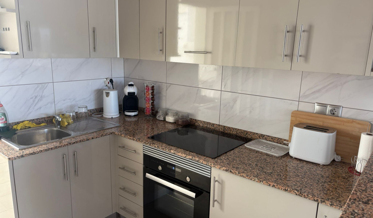 Resale - Apartment / Flat - Algorfa