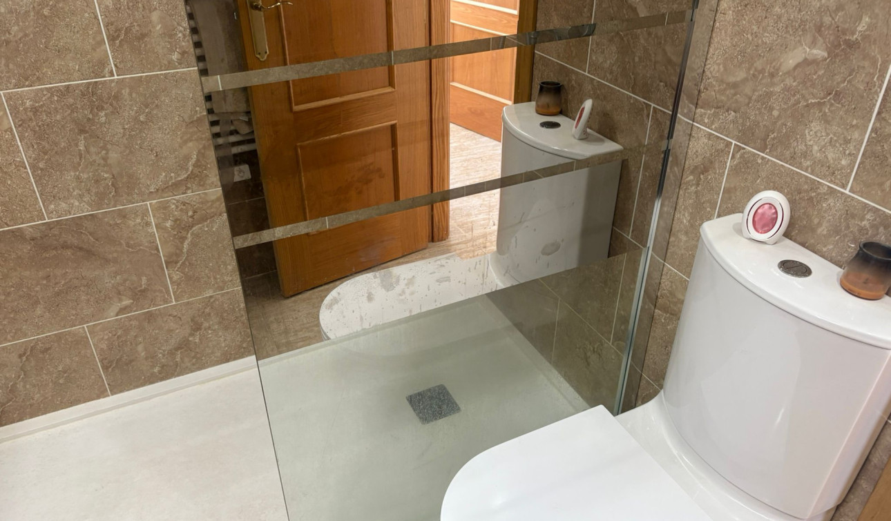 Resale - Apartment / Flat - Algorfa