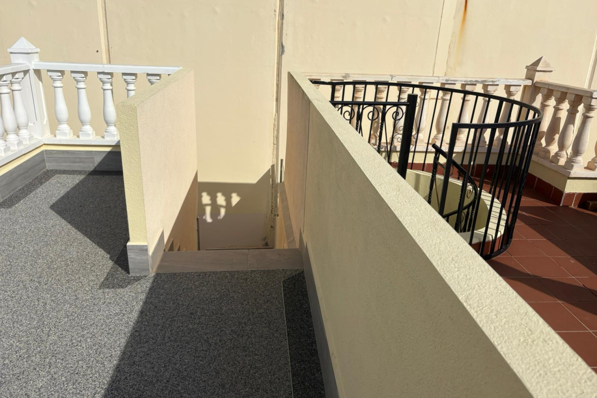 Resale - Apartment / Flat - Algorfa
