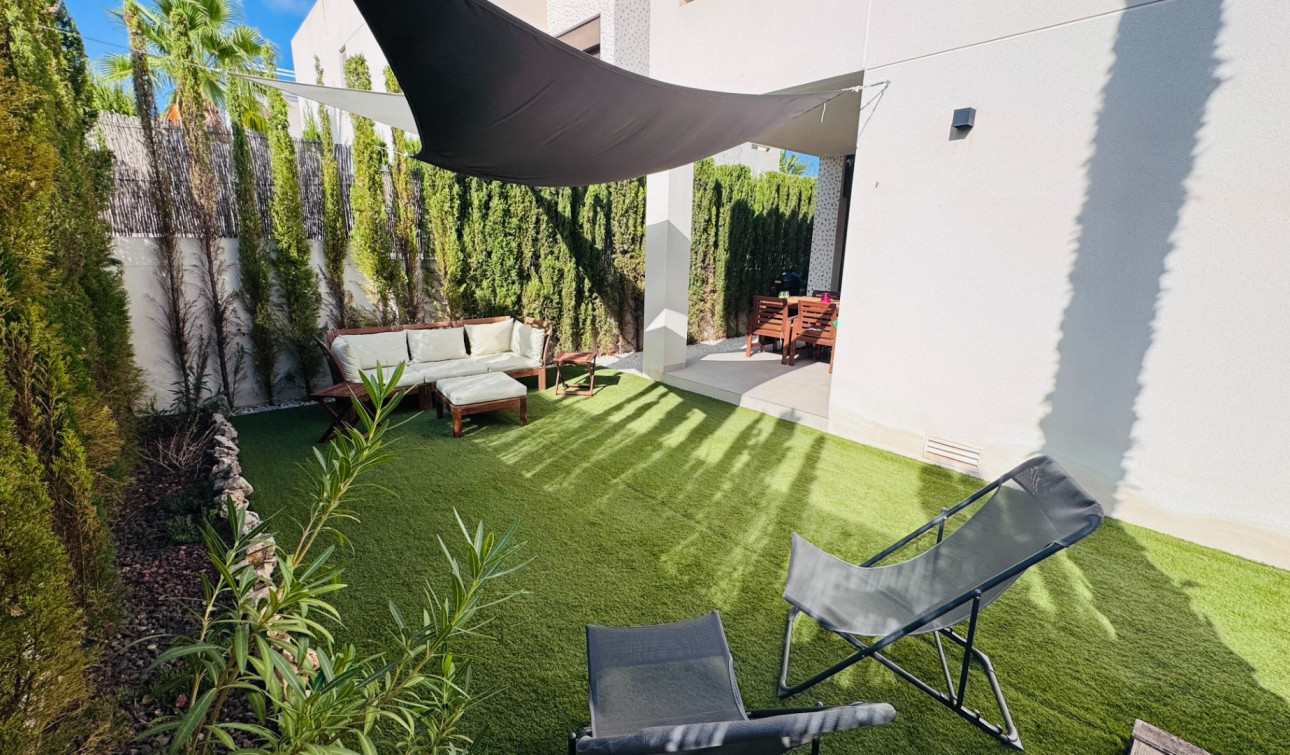 Resale - Apartment / Flat - Algorfa