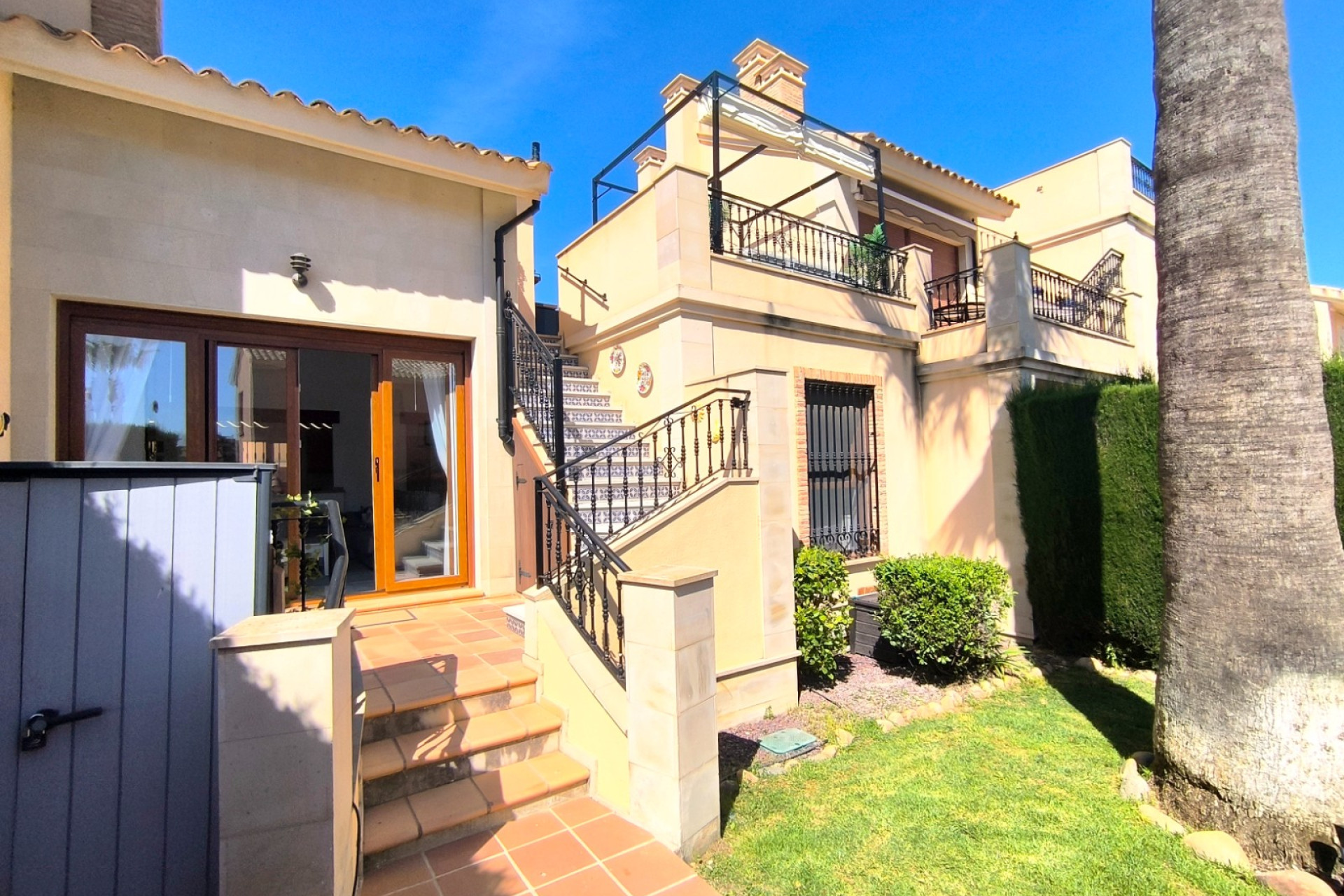 Resale - Apartment / Flat - Algorfa