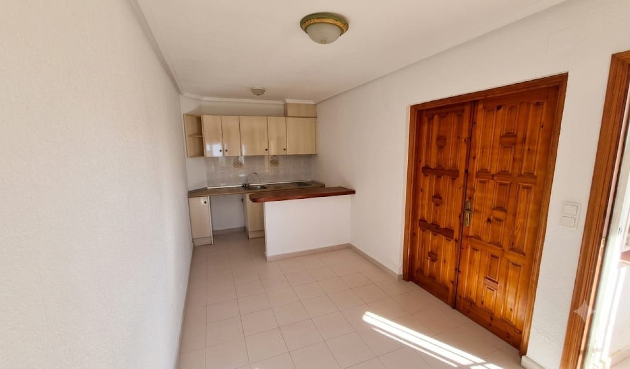 Resale - Apartment / Flat - Alicante - Alicante (Costa Blanca)