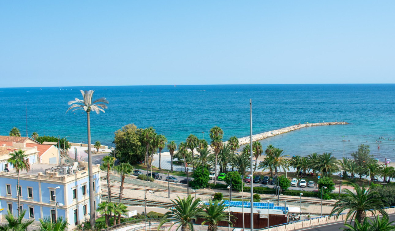 Resale - Apartment / Flat - Alicante - Casco antiguo