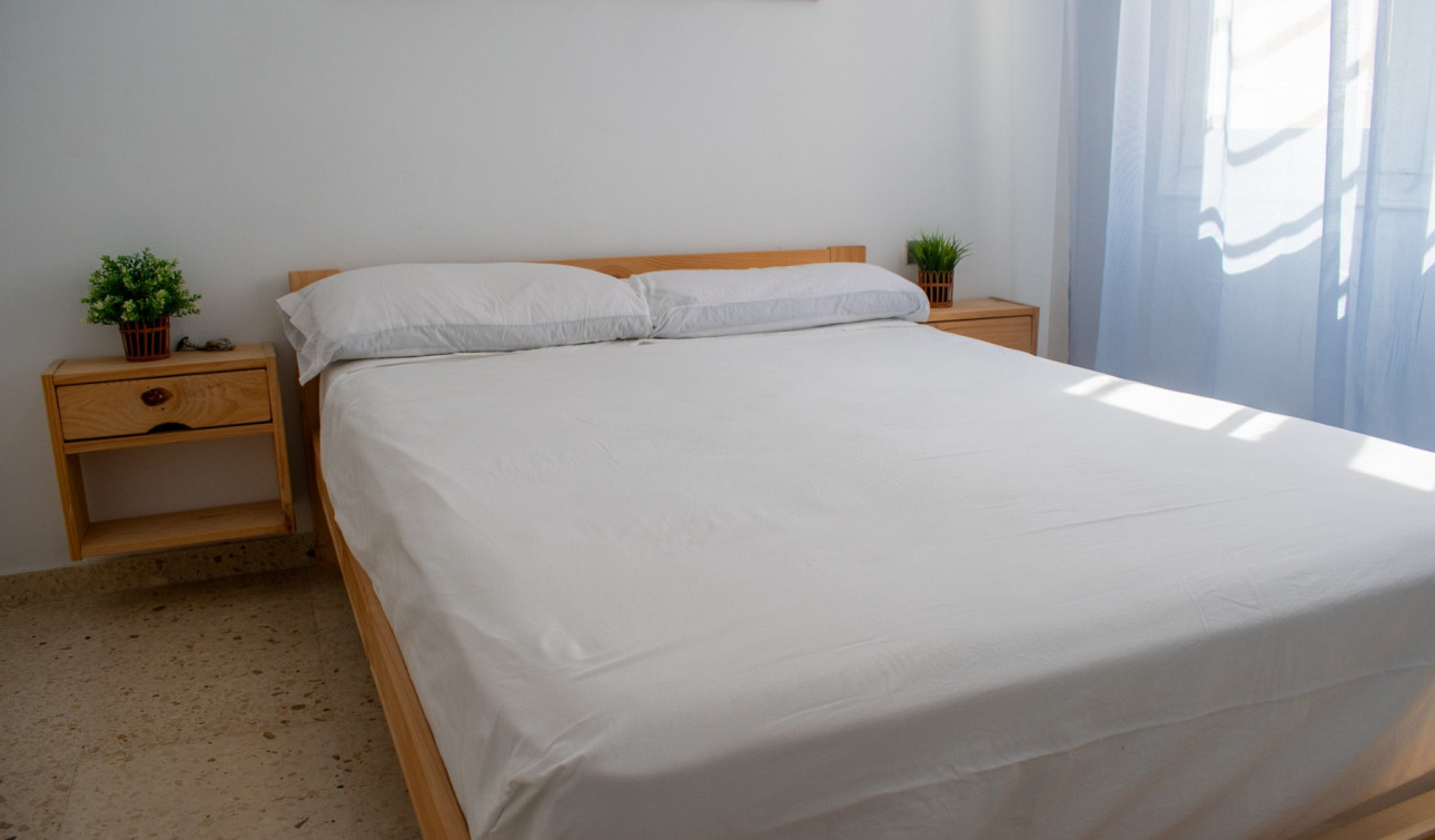 Resale - Apartment / Flat - Alicante - Casco antiguo