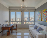 Resale - Apartment / Flat - Benidorm