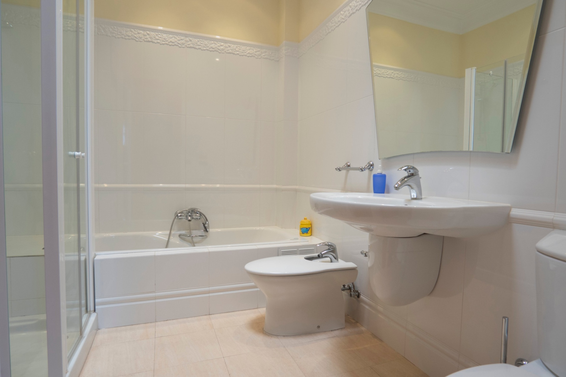 Resale - Apartment / Flat - Benidorm