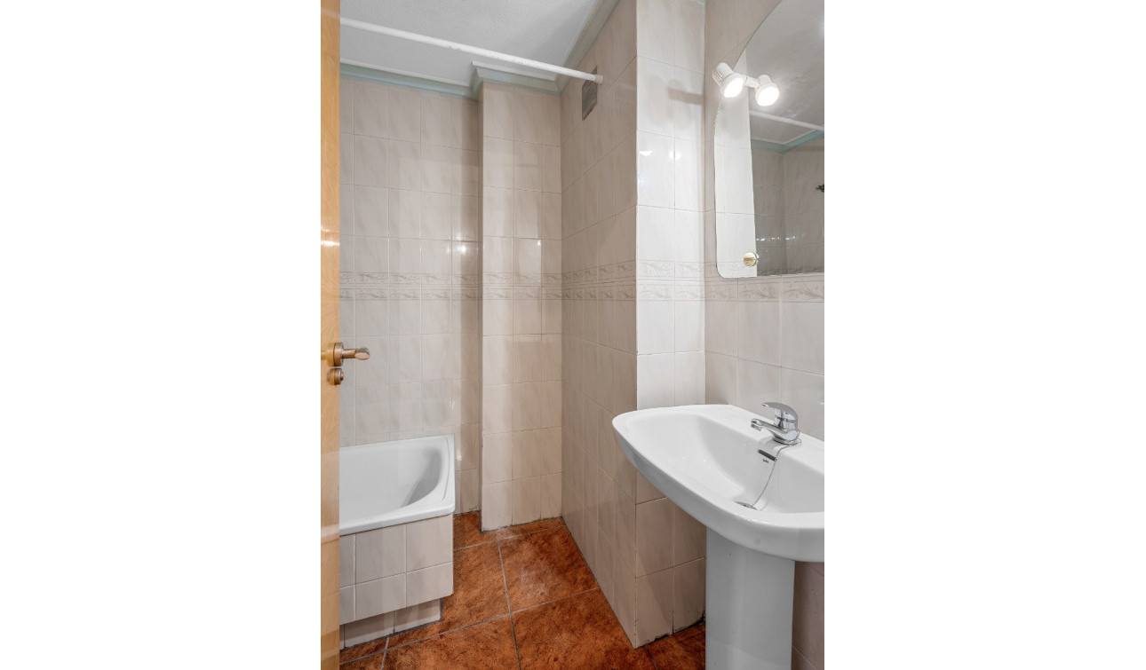 Resale - Apartment / Flat - Benijofar - Costa Blanca South