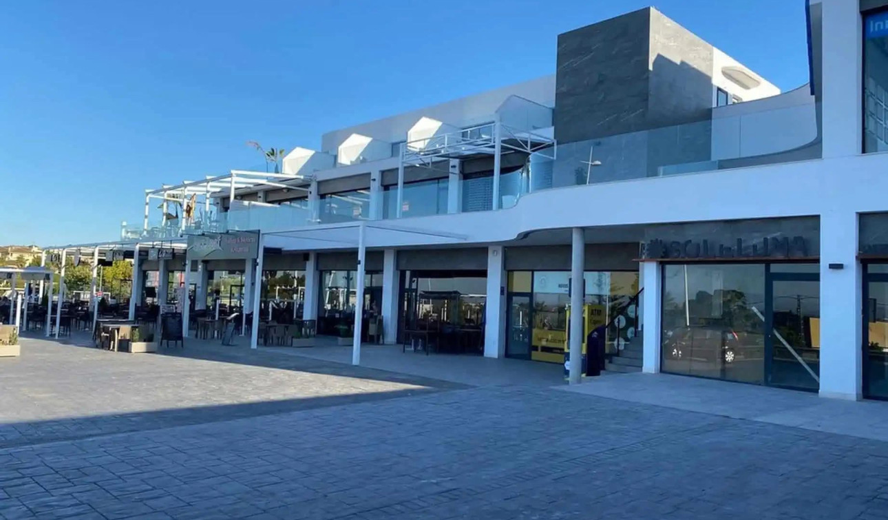 Resale - Apartment / Flat - Benijofar