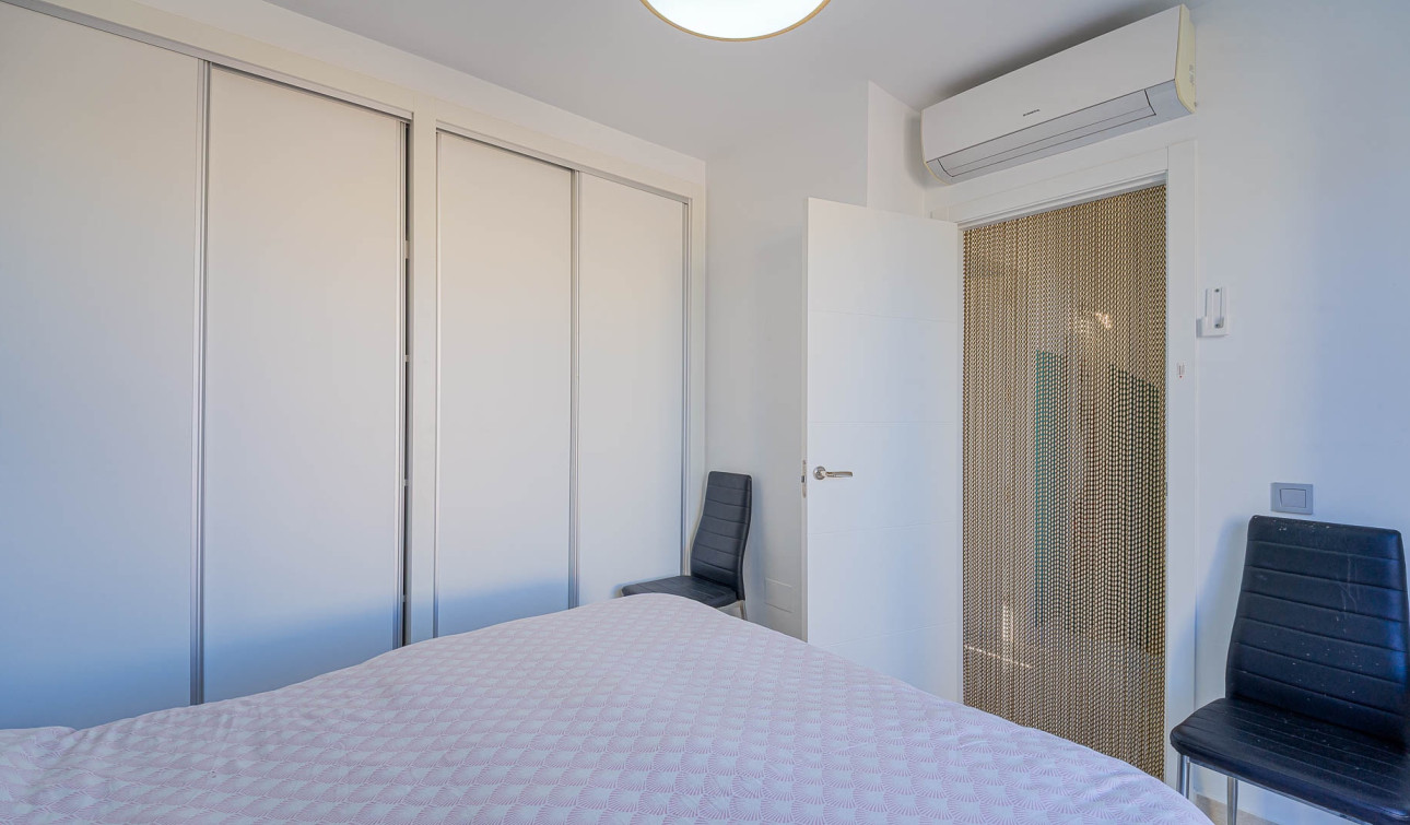 Resale - Apartment / Flat - Cabo Roig - Lomas de Cabo Roig