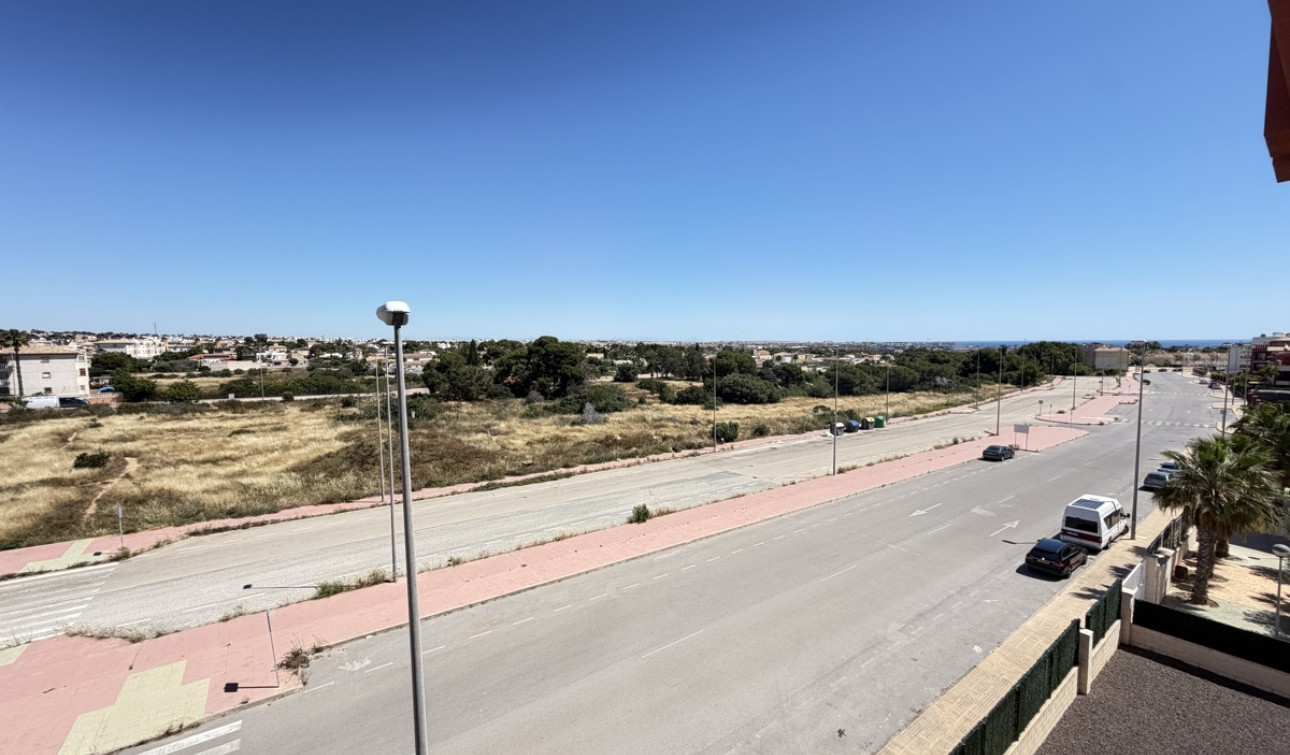 Resale - Apartment / Flat - Cabo Roig - Lomas de Cabo Roig