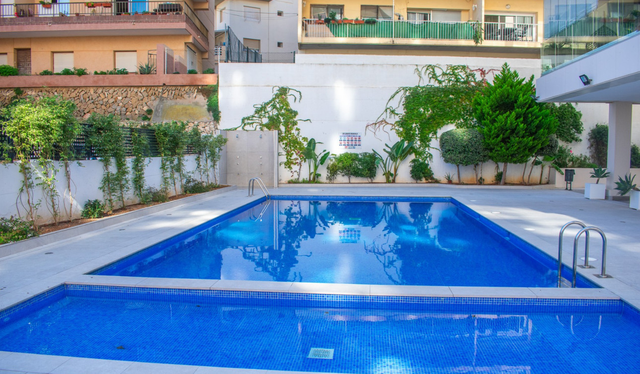 Resale - Apartment / Flat - Calpe - Zona Levante - Playa Fossa