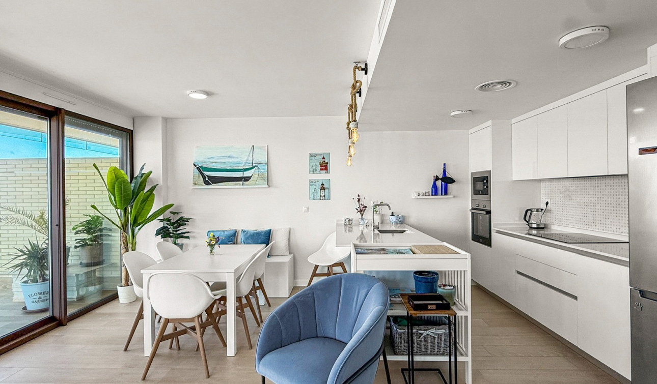 Resale - Apartment / Flat - Cartagena - Playa Honda-Playa Paraíso