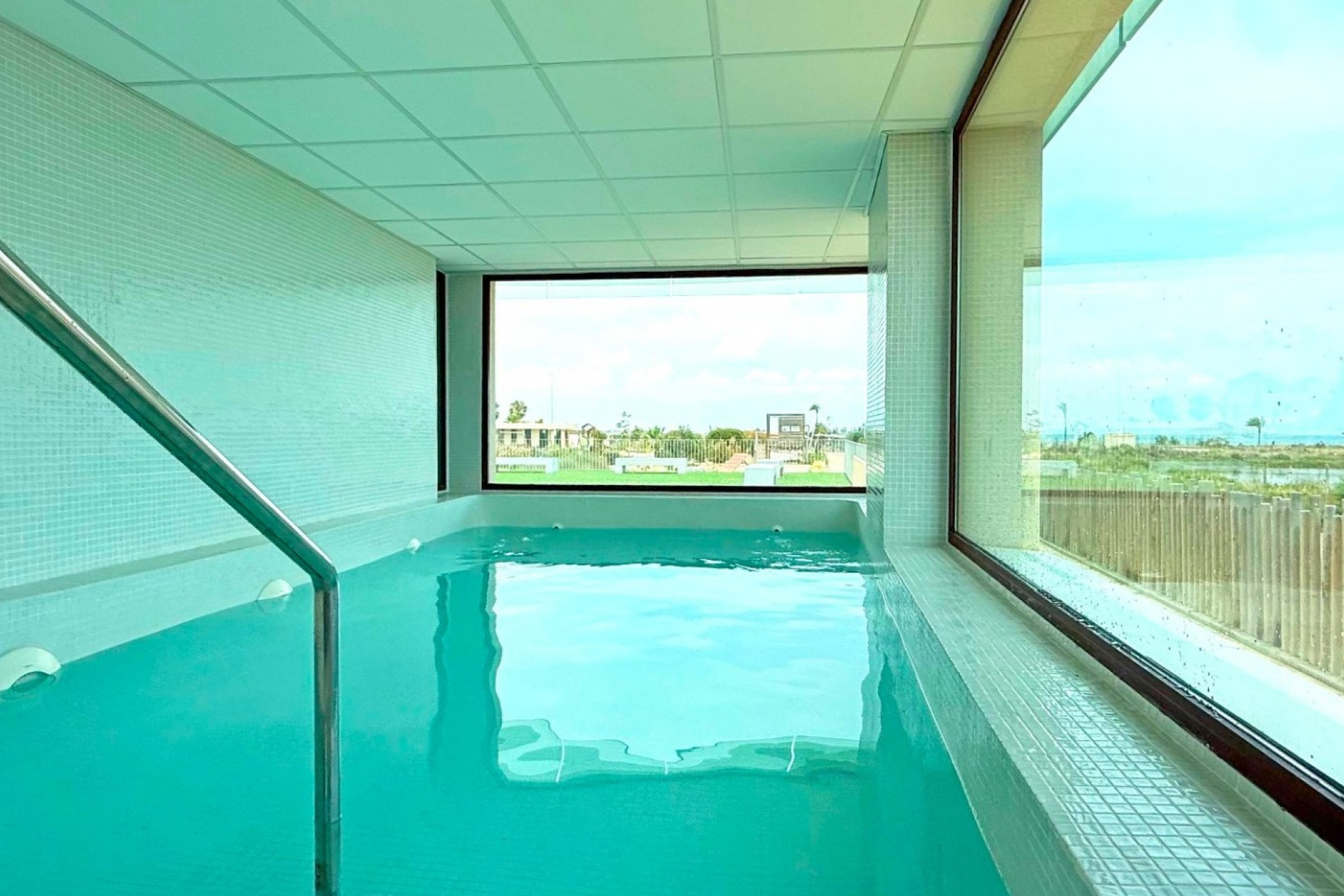 Resale - Apartment / Flat - Cartagena - Playa Honda-Playa Paraíso