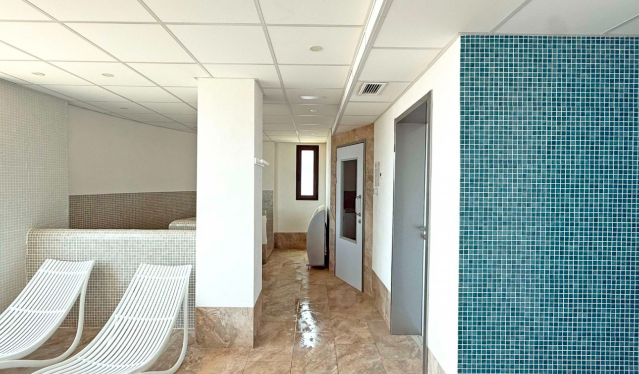 Resale - Apartment / Flat - Cartagena - Playa Honda-Playa Paraíso