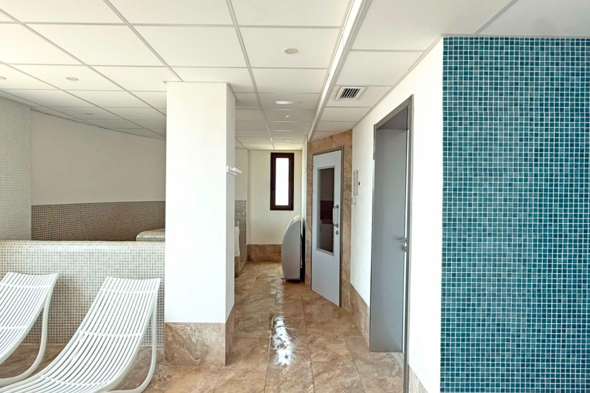 Resale - Apartment / Flat - Cartagena - Playa Honda-Playa Paraíso