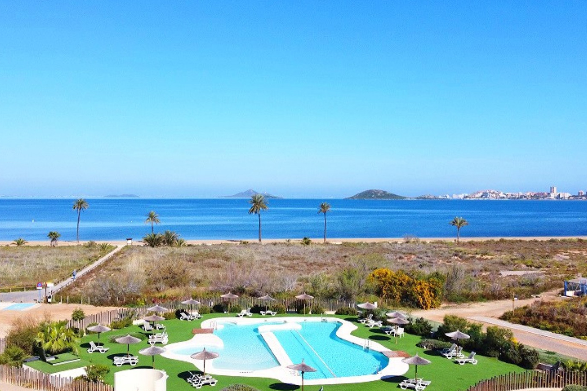 Resale - Apartment / Flat - Cartagena - Playa Honda-Playa Paraíso