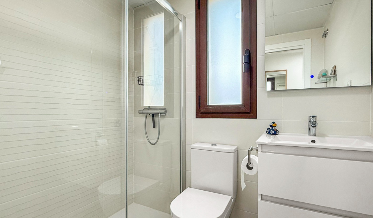 Resale - Apartment / Flat - Cartagena - Playa Honda-Playa Paraíso