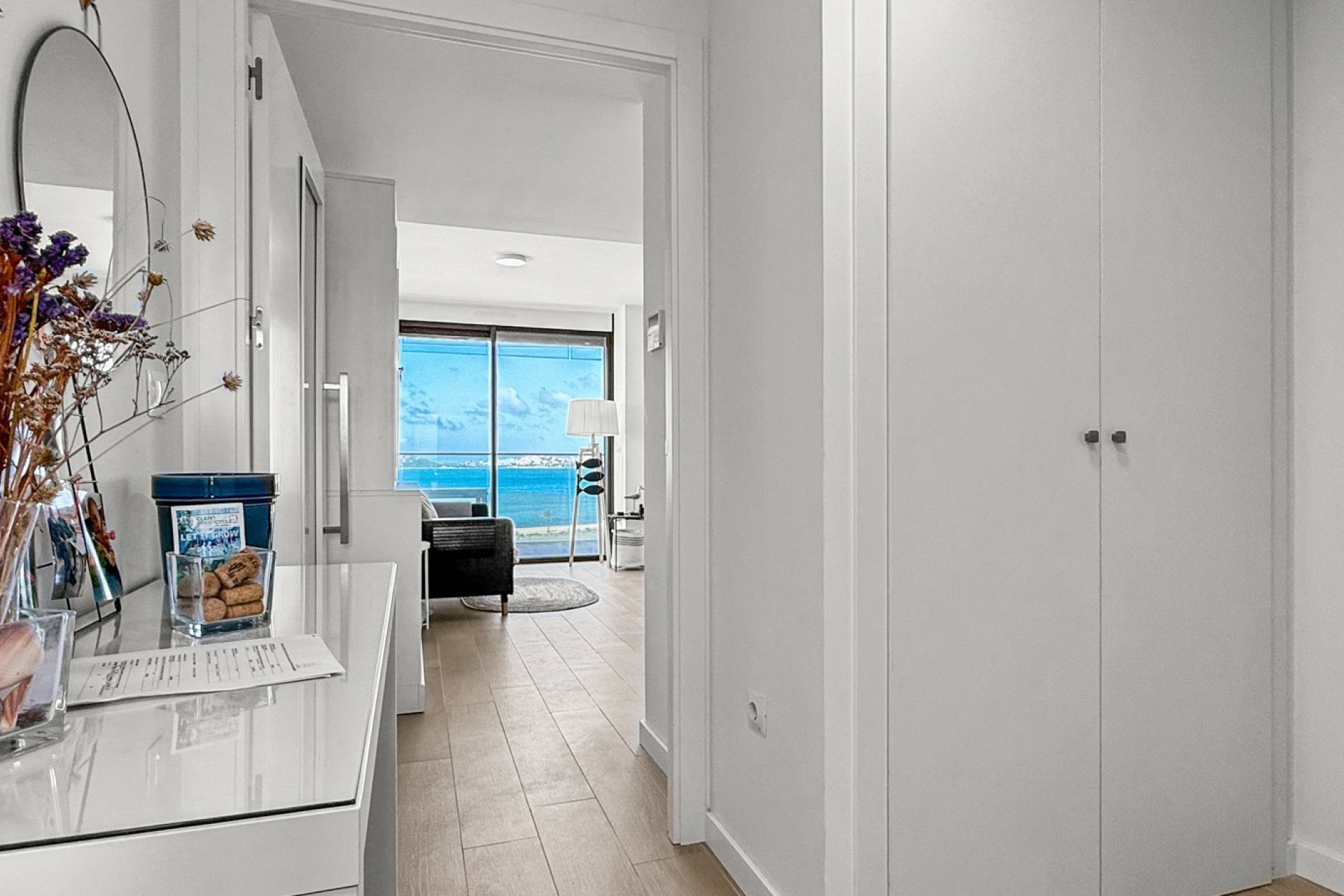 Resale - Apartment / Flat - Cartagena - Playa Honda-Playa Paraíso