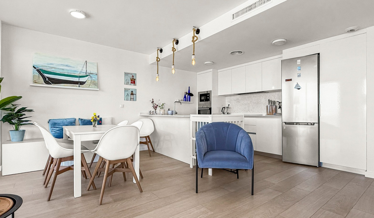 Resale - Apartment / Flat - Cartagena - Playa Honda-Playa Paraíso