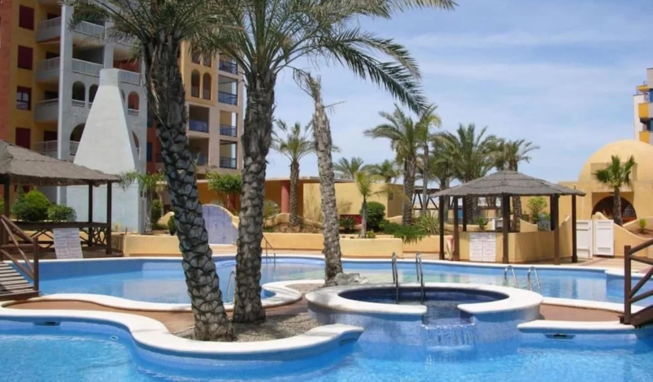 Resale - Apartment / Flat - Cartagena - Playa Honda