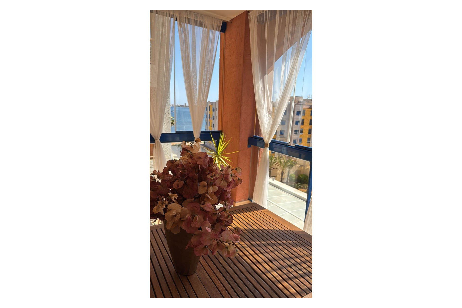 Resale - Apartment / Flat - Cartagena - Playa Honda