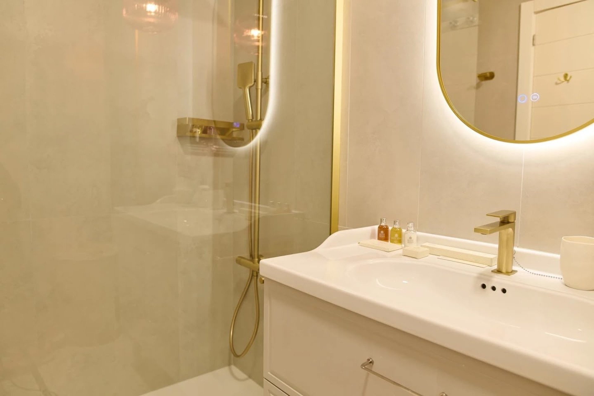 Resale - Apartment / Flat - Cartagena - Playa Honda