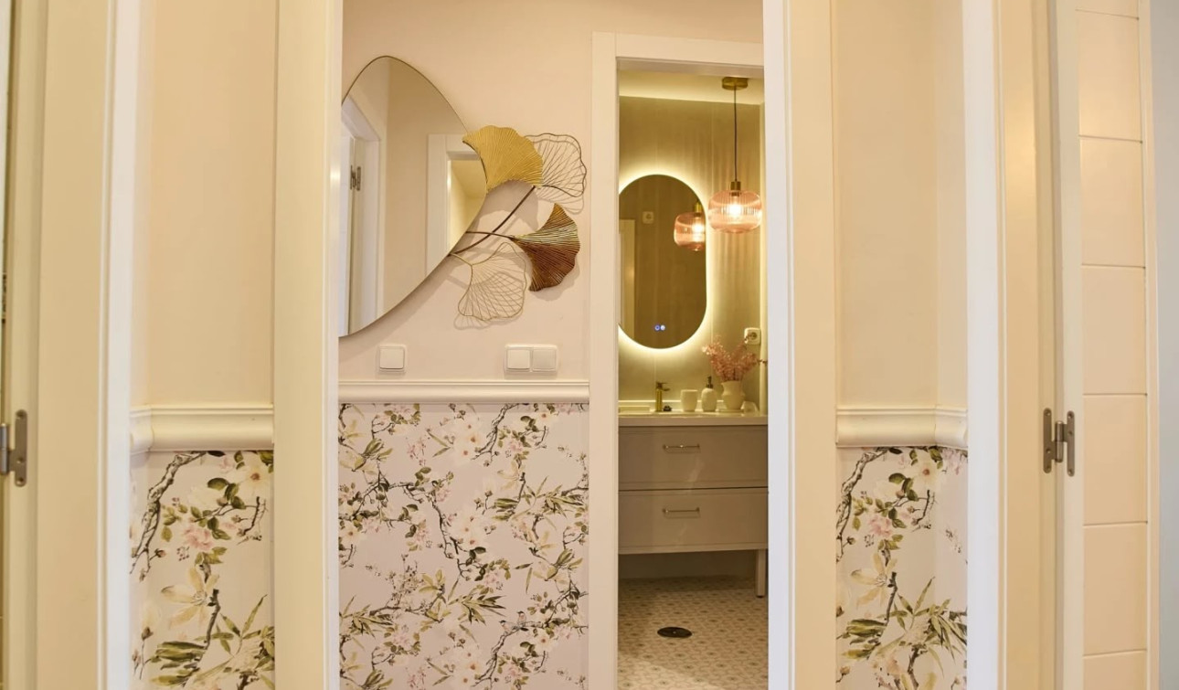 Resale - Apartment / Flat - Cartagena - Playa Honda