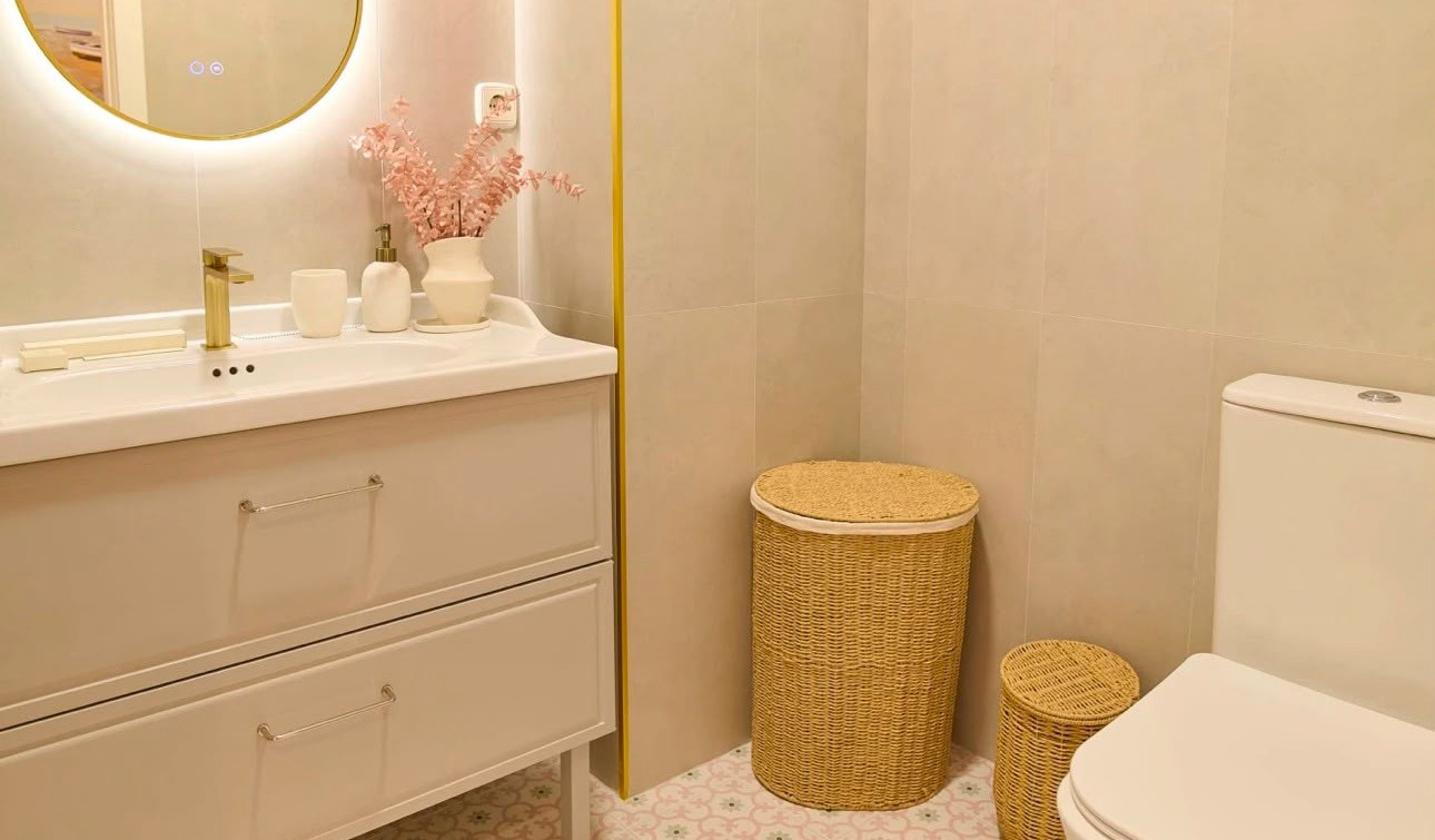 Resale - Apartment / Flat - Cartagena - Playa Honda