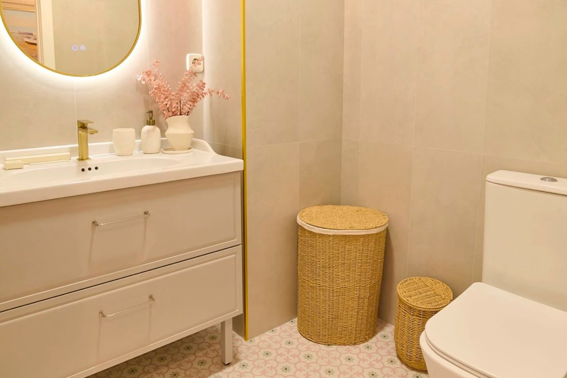 Resale - Apartment / Flat - Cartagena - Playa Honda