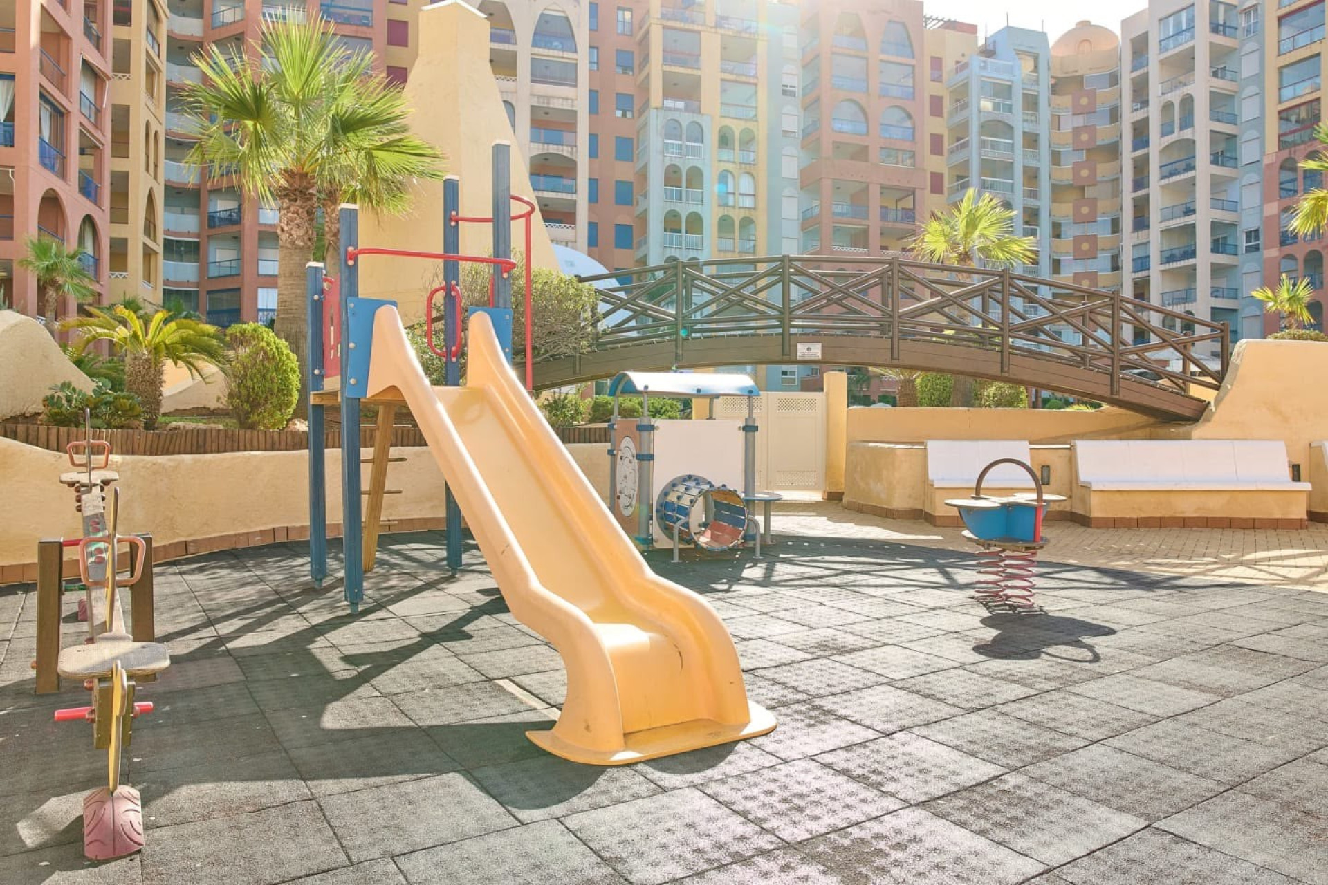 Resale - Apartment / Flat - Cartagena - Playa Honda