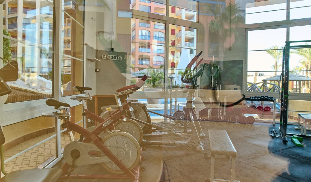 Resale - Apartment / Flat - Cartagena - Playa Honda