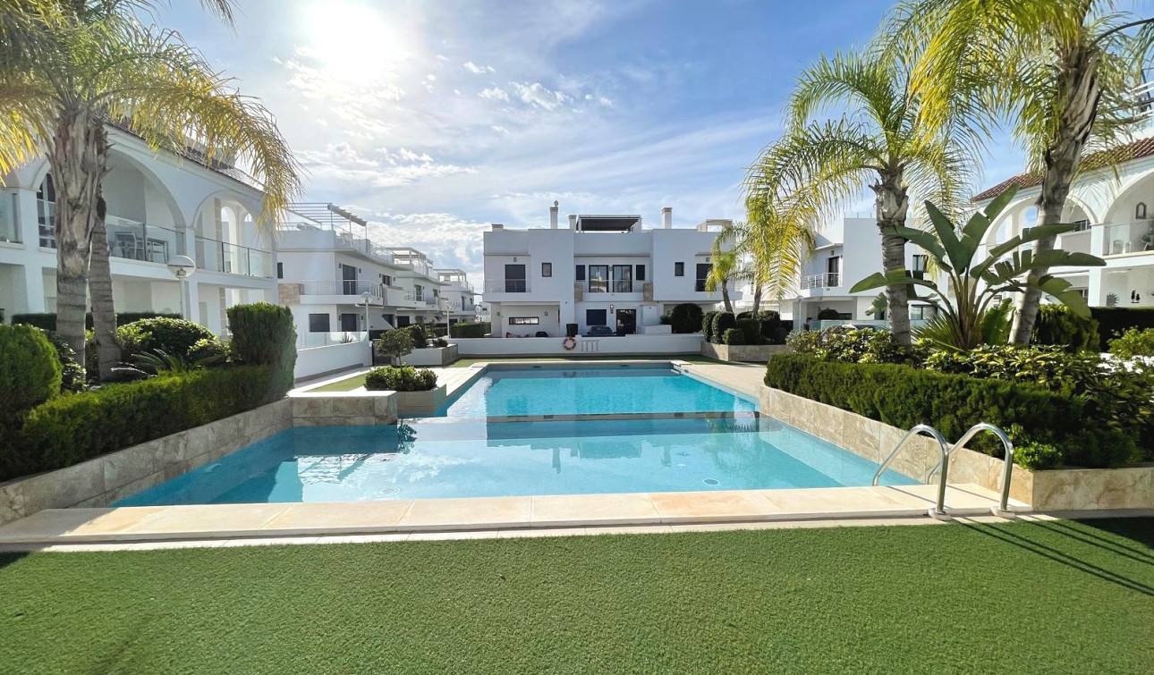 Resale - Apartment / Flat - Ciudad Quesada - Doña Pena