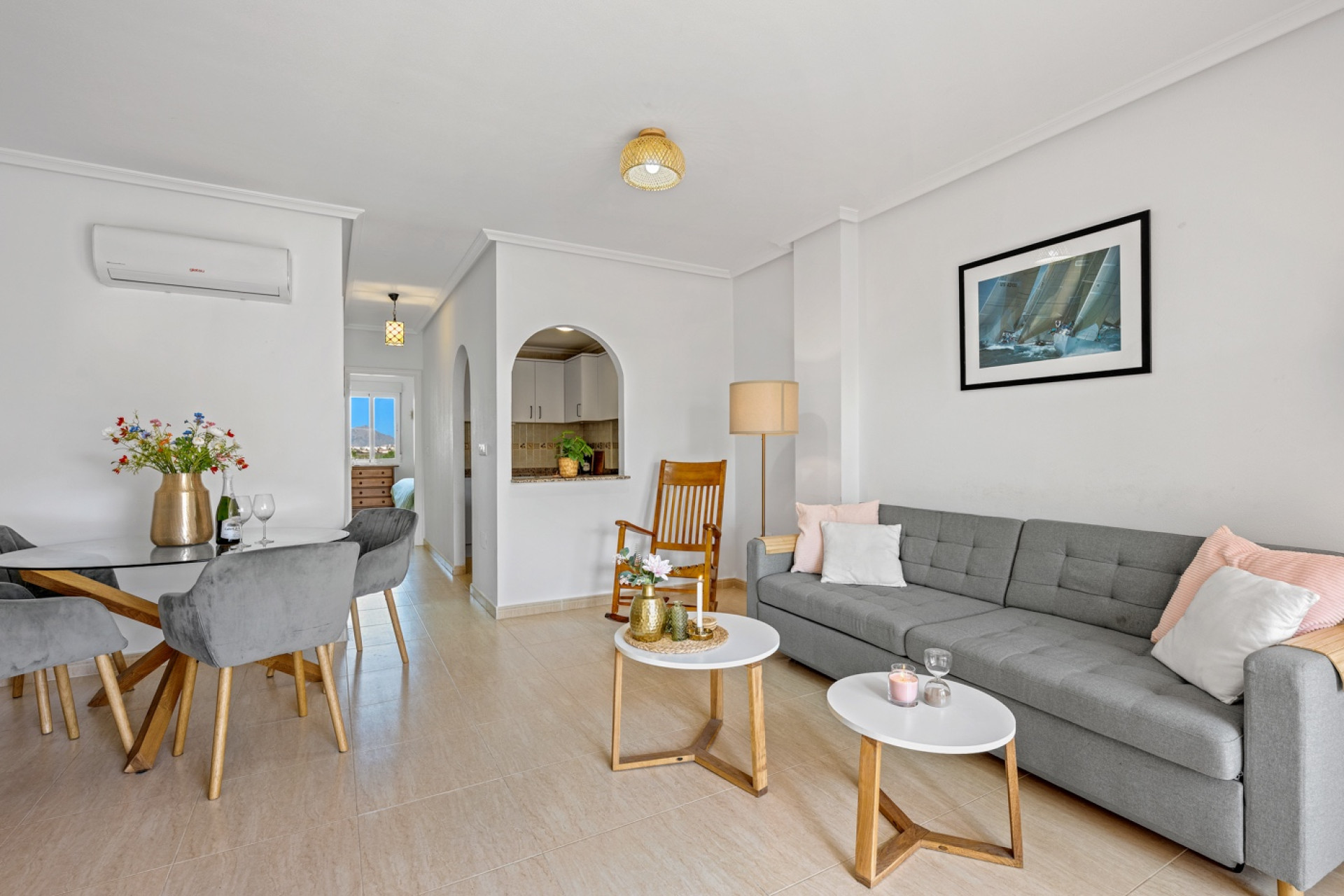 Resale - Apartment / Flat - Daya Nueva - Costa Blanca South